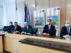 novoizabrani-zupan-damir-dekanic-preuzeo-duznost11